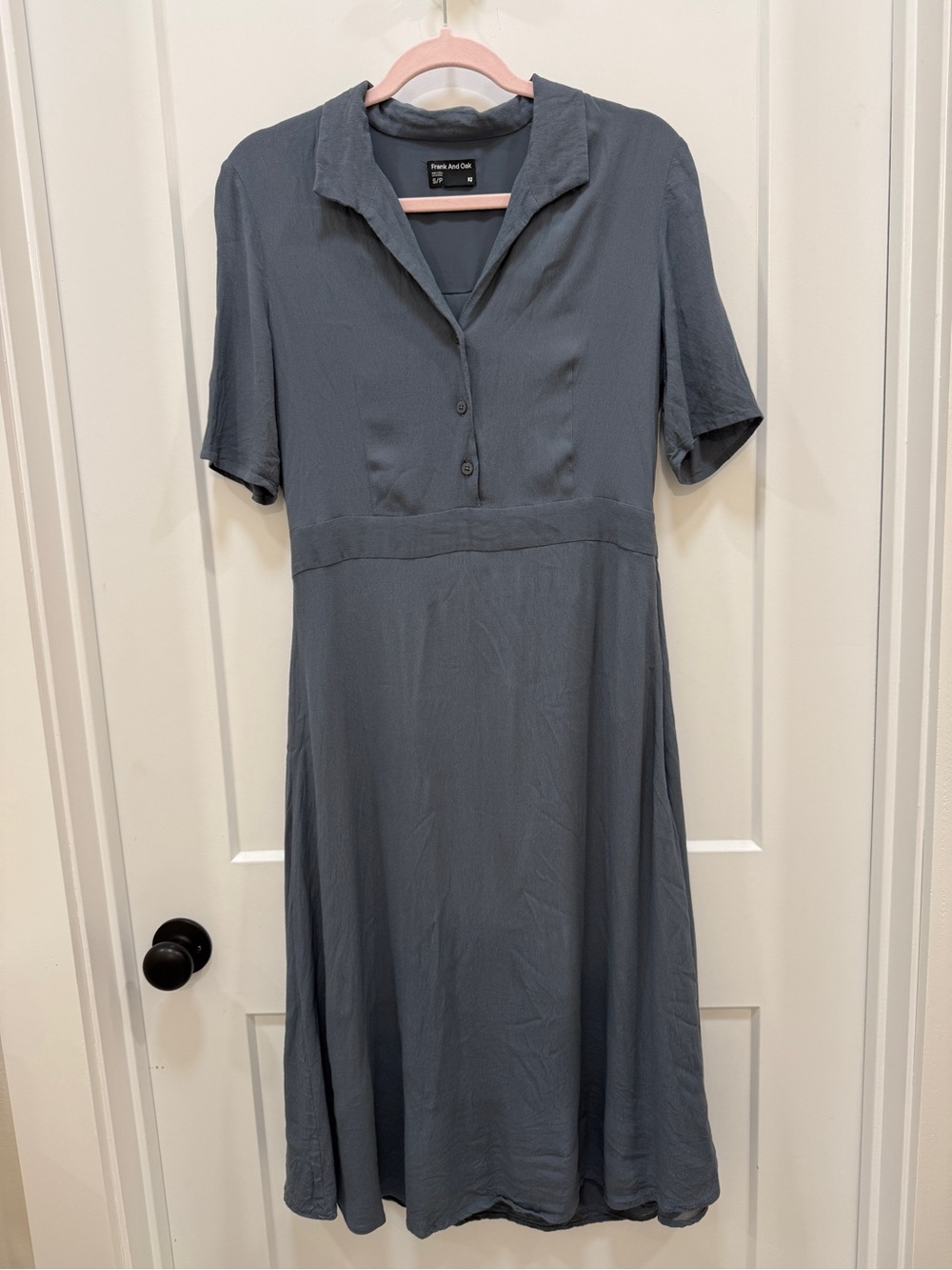 Frank & Oak Grey Short-Sleeve Collared Classic Midi Dress